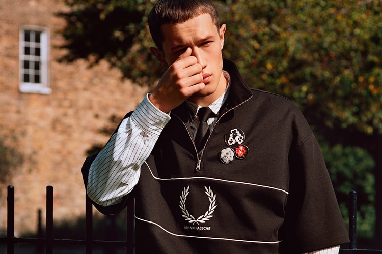 Muling Binabago ni Kris Van Assche ang “Uniform of Youth” sa Kanyang Unang Fred Perry Collaboration