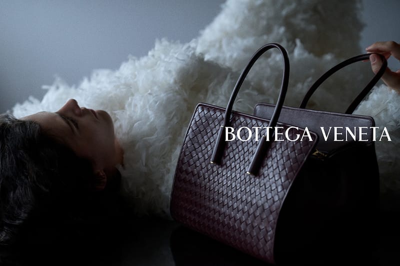Bottega Veneta Ibinubunyag ang Raw, Venetian Vision para sa Fall 2026