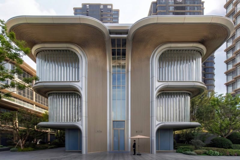 Arkitekturang Obra: Visionary na Jia Art Gallery ng Foster + Partners sa Shanghai na Anyong Salamin at Bulaklak