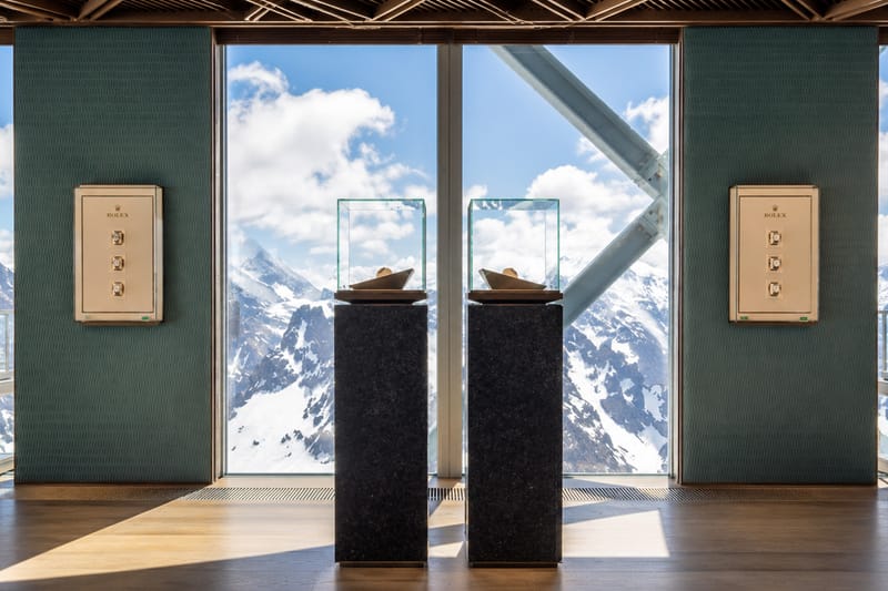 Ang Pinakamataas na Rolex Boutique sa Mundo, Lumapag sa Ulap sa Swiss Alps