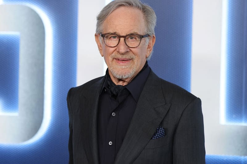 Bakit Talagang Tinalikuran ni Steven Spielberg ang ‘Harry Potter’ Noon — At Pinili ang ‘A.I. Artificial Intelligence’