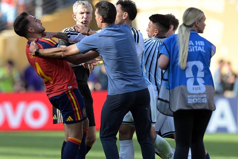 Inimbestigahan ng FIFA ang Argentina Matapos ang Marahas na Rambol sa 2026 World Cup Final