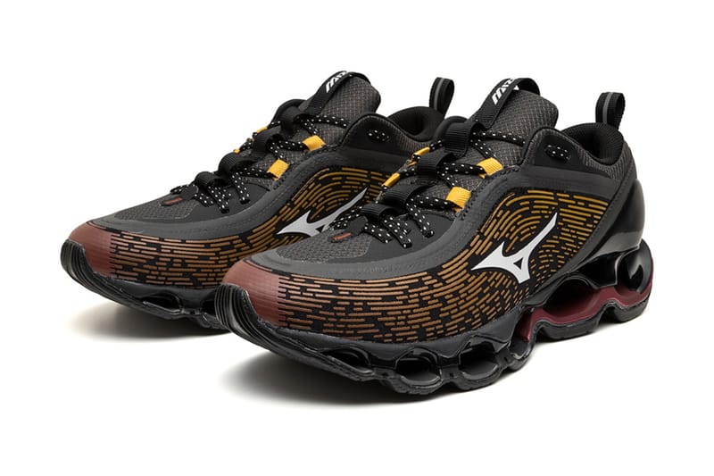 Dumating ang Mizuno Wave Prophecy 13.2 sa “Tokyo Sunset”