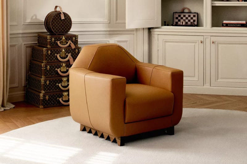 Binubuhay ng Kubic Armchair ng Louis Vuitton ang Disenyo ni Pierre Legrain noong 1923 sa Nomade Leather