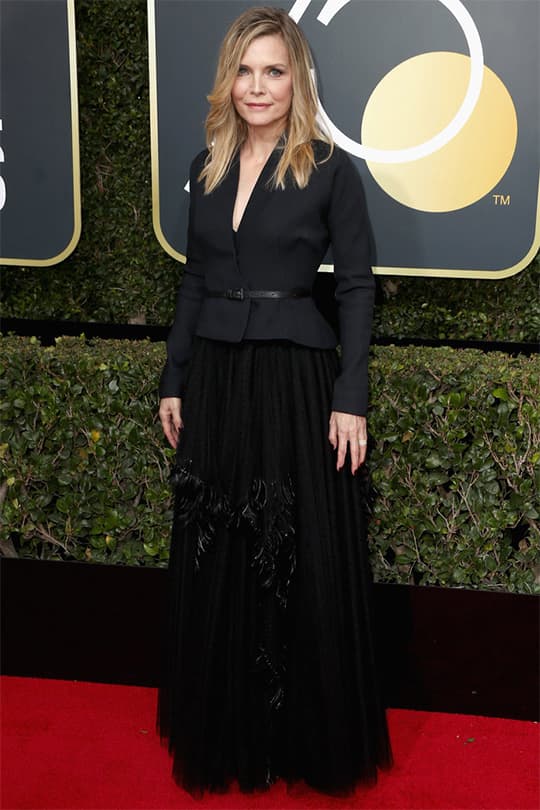 2018 第75 屆金球獎 女星們發起Time's up 運動 以全黑造型現身紅地毯聲援性侵受害者