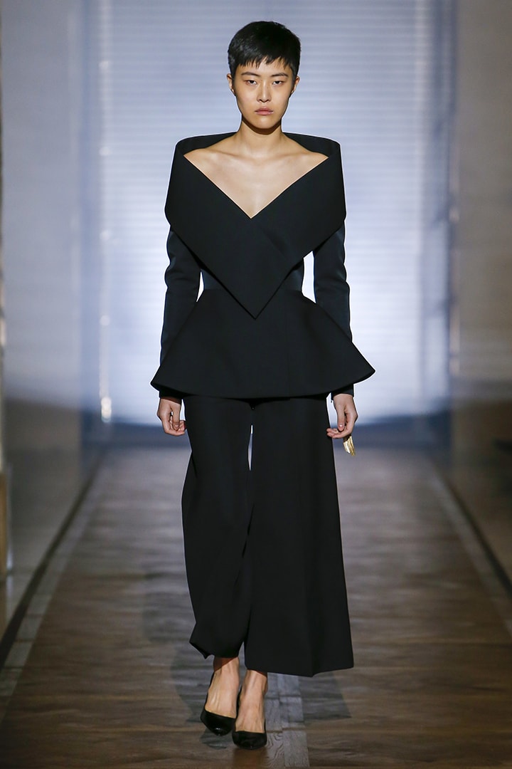 Clare Waight Keller 入主 Givenchy 後首個 2018 女裝及男裝春夏高級訂製系列