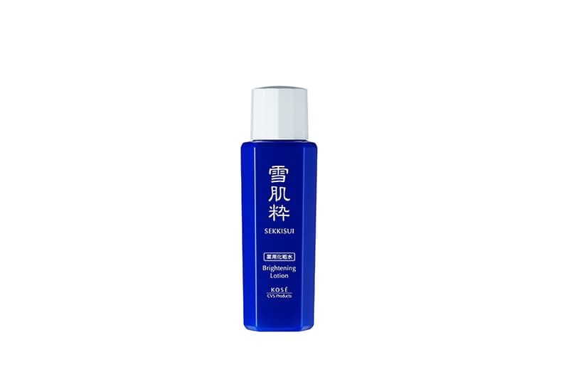 香港 7-11可買到便利店限定的雪肌粹系列 包括美白潔面乳 藥用化妝水 美白乳液 面膜等