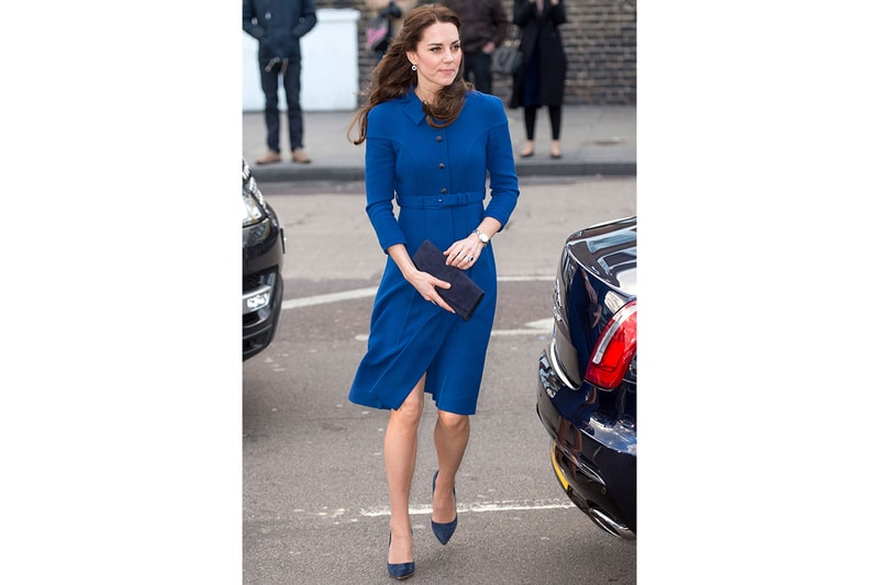 凱特皇妃 Kate Middleton 經常拿 clutch  原來大有理由