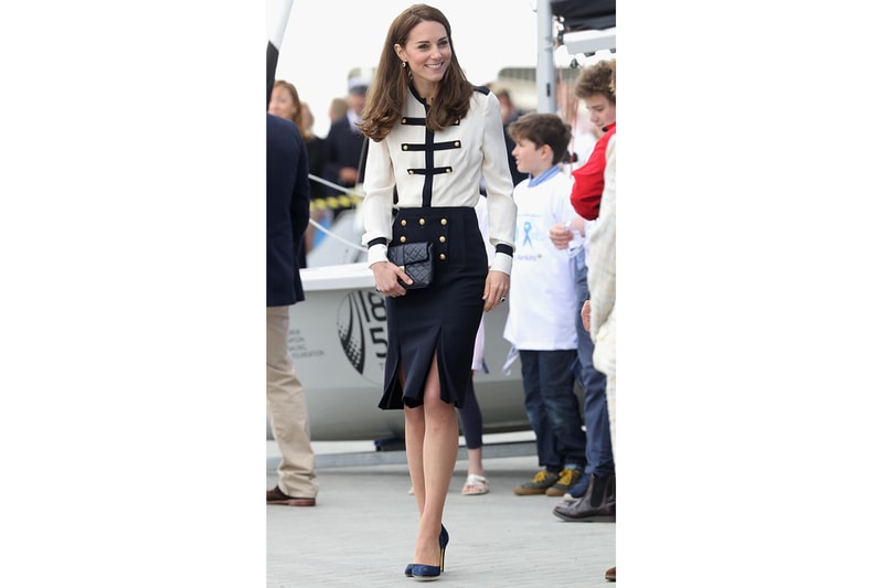 凱特皇妃 Kate Middleton 經常拿 clutch  原來大有理由