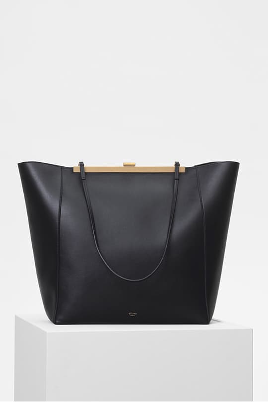 簡約又復古的設計:一次過看 Céline 「Clasp」新季系列 22 個手袋!