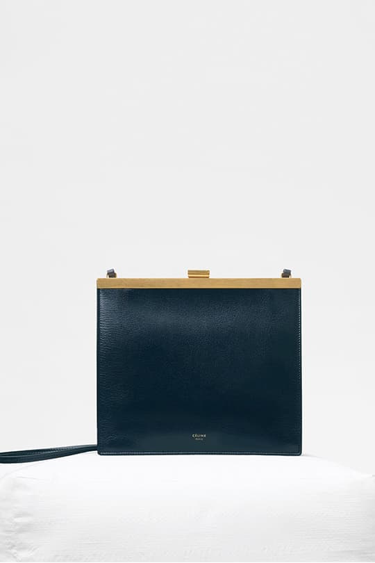 簡約又復古的設計:一次過看 Céline 「Clasp」新季系列 22 個手袋!