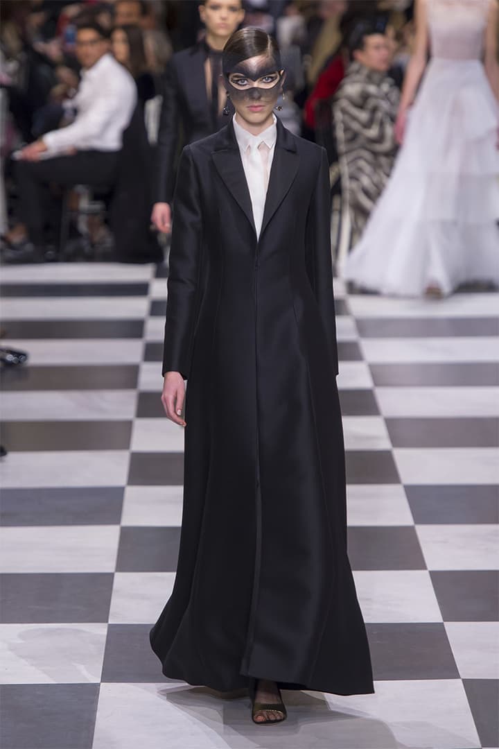 Christian Dior 2018 春夏高訂系列於巴黎時裝周 PFW 發佈