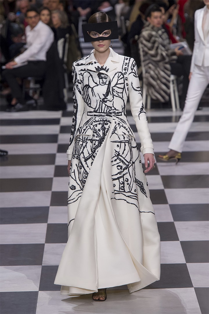 Christian Dior 2018 春夏高訂系列於巴黎時裝周 PFW 發佈