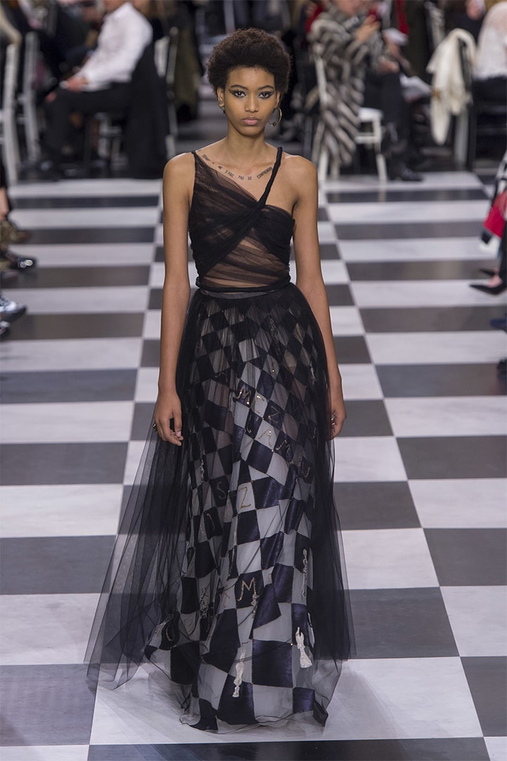 Christian Dior 2018 春夏高訂系列於巴黎時裝周 PFW 發佈