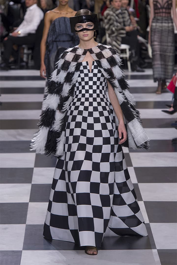 Christian Dior 2018 春夏高訂系列於巴黎時裝周 PFW 發佈
