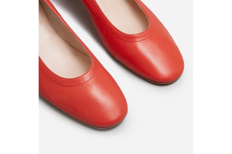 被譽為最好穿的高跟鞋的 Everlane the day heels 終於補貨
