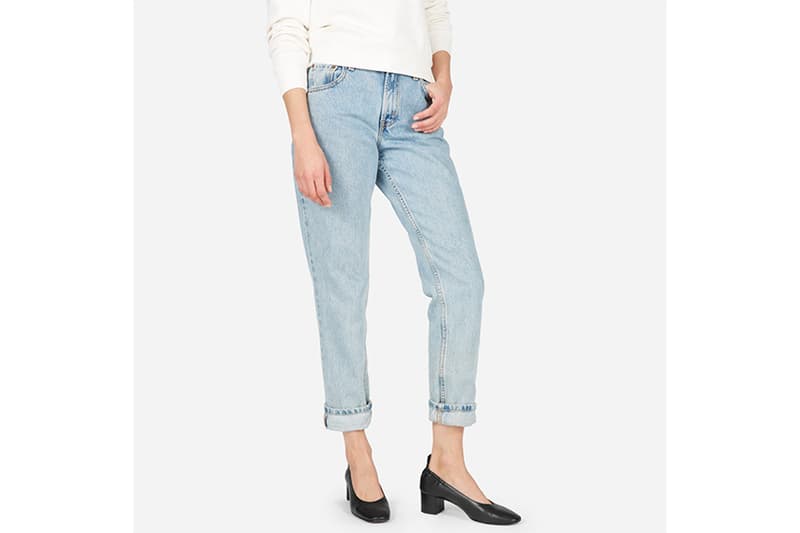 被譽為最好穿的高跟鞋的 Everlane the day heels 終於補貨
