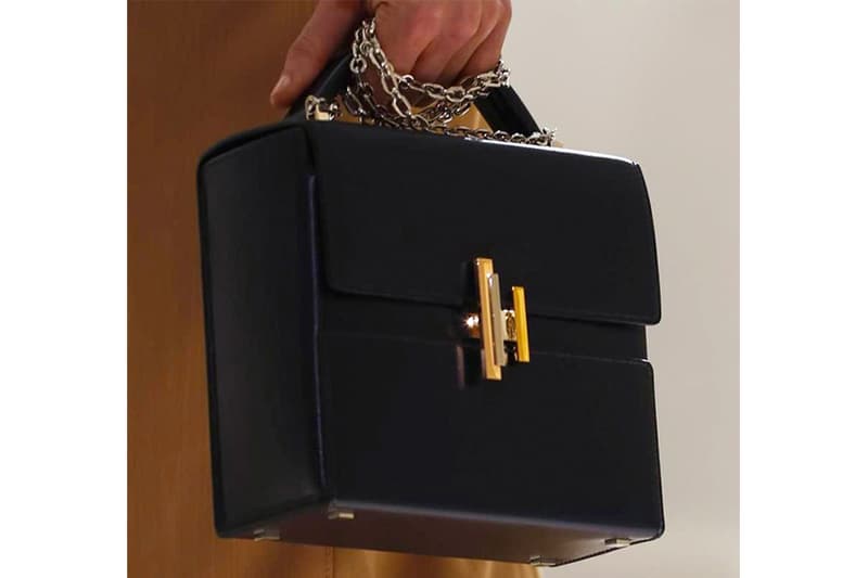 Hermes 愛馬仕手袋除了大家熟悉的 Birkin 與 Kelly 外 你還要認識 Cinhetic