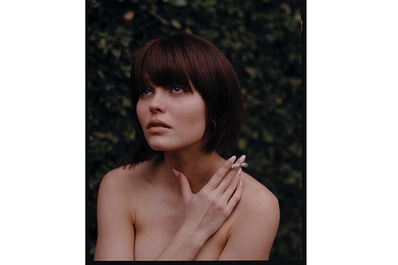 向名模媽媽致敬!Lily Rose Depp 最新半裸寫真,完全是 Vanessa Paradis 的倒模!