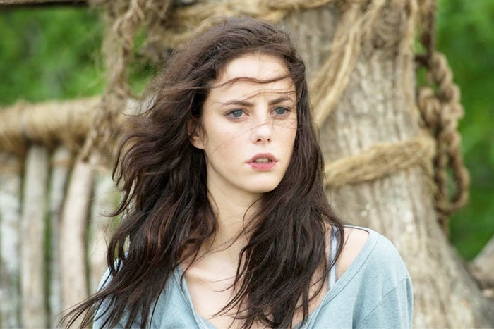 #Metoo：女生不是好欺負的！《移動迷宮》Kaya Scodelario 驚爆 12 歲曾遭性侵犯