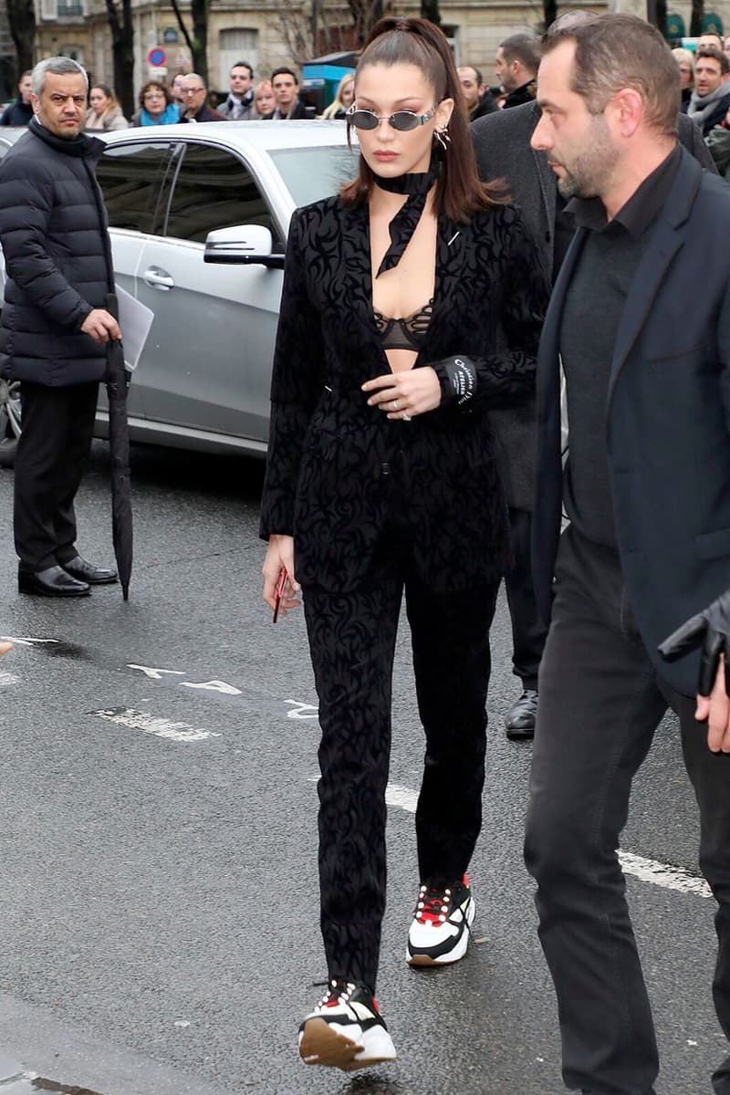 Dad Sneaker 也能穿得如此性感 看 Bella Hadid 完美示範 Dior 新款 B22