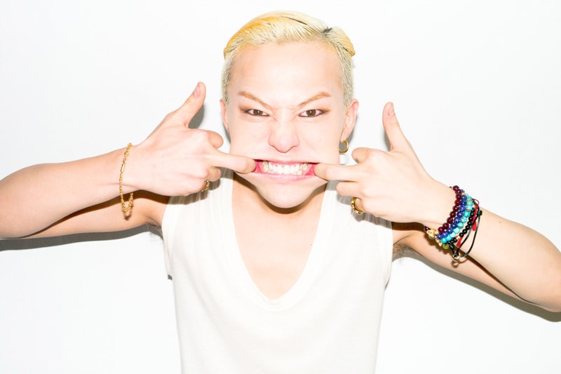 好奇 G-Dragon 剃髮的樣子嗎 入伍第一天平頭照公開了
