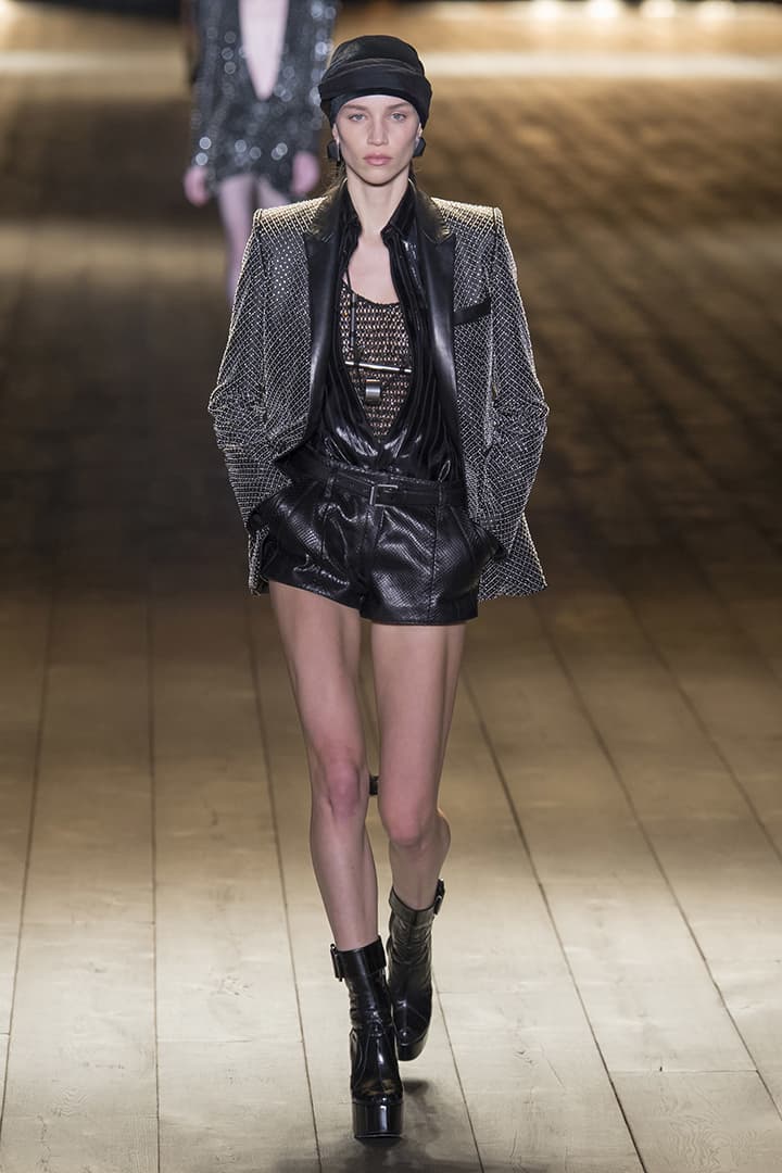 Saint Laurent 2018 秋冬系列性感超短剪裁