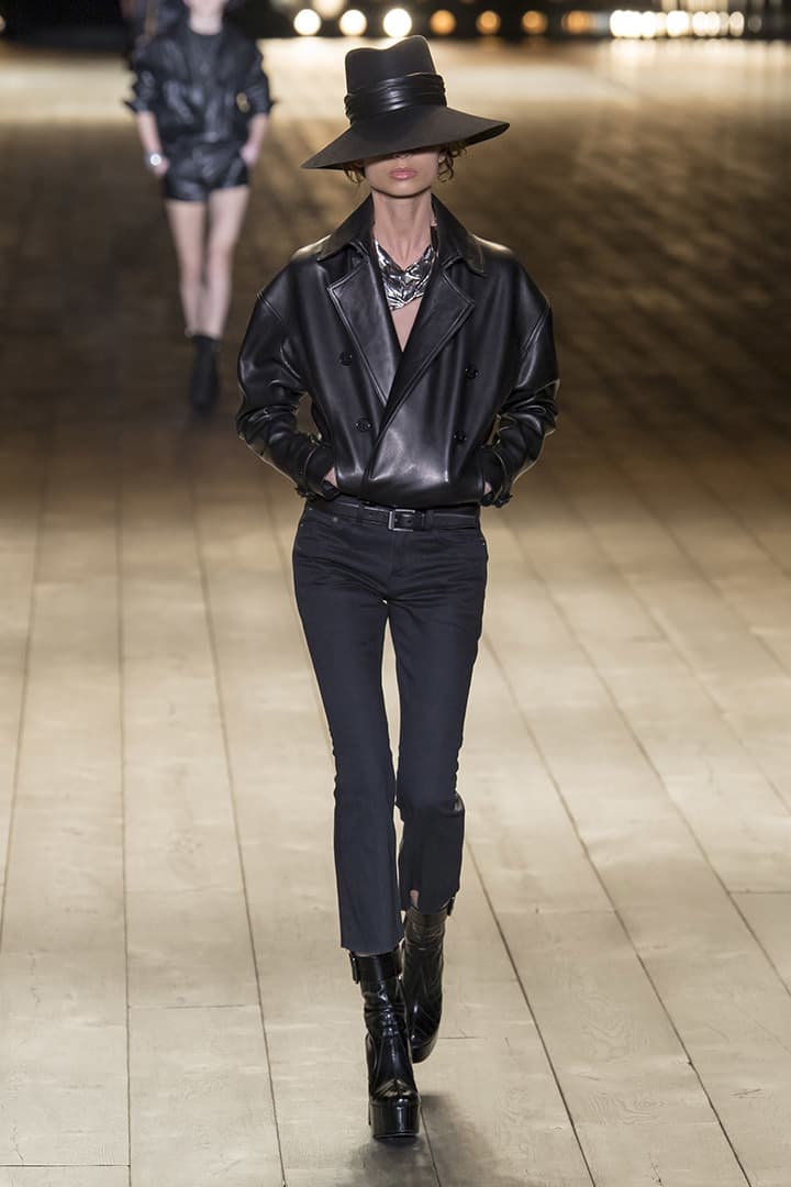 Saint Laurent 2018 秋冬系列性感超短剪裁