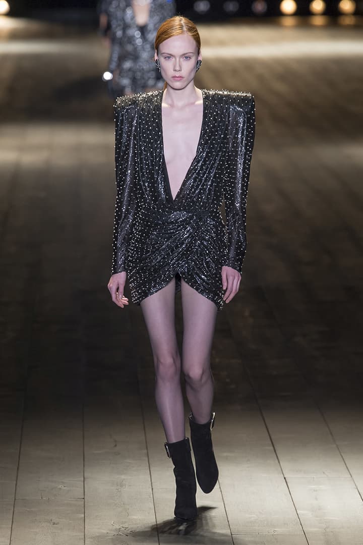 Saint Laurent 2018 秋冬系列性感超短剪裁