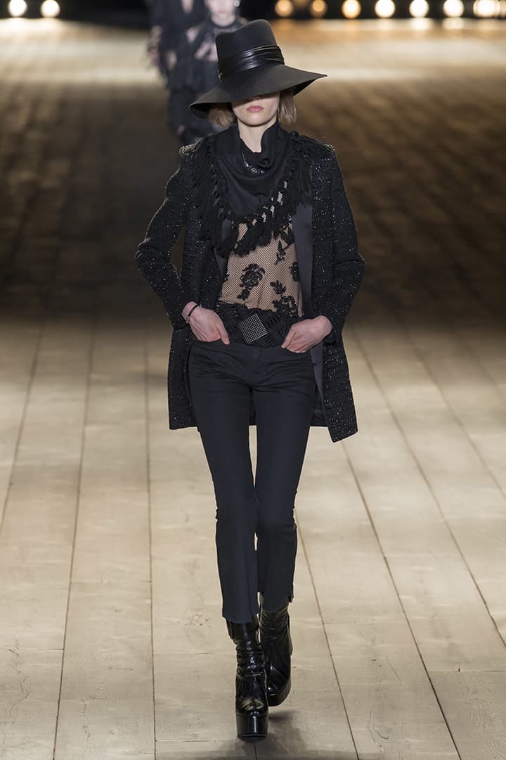 Saint Laurent 2018 秋冬系列性感超短剪裁