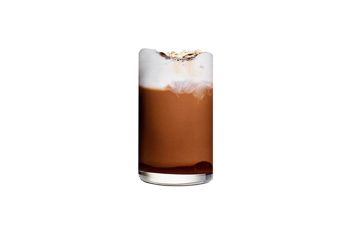 打卡專用的飲品 星巴克推出了一款會變色的新口味咖啡