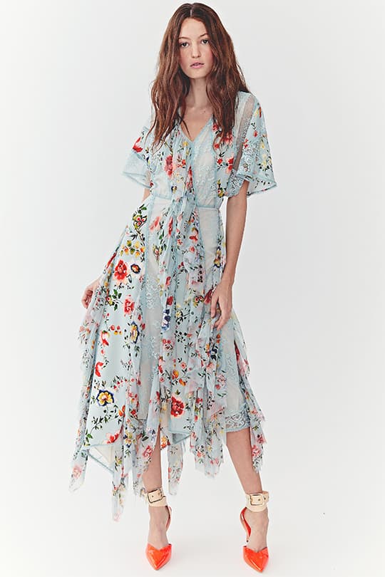 想感受浪漫唯美的春季Alice Olivia 最新春季服飾登場