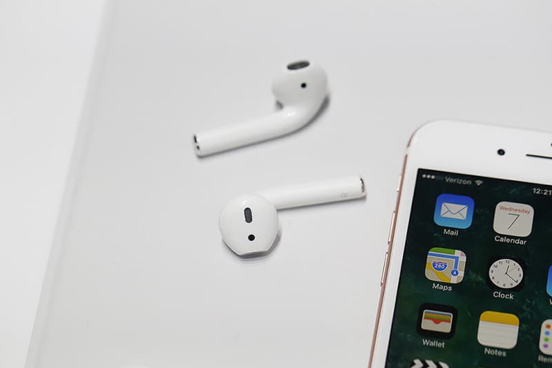 新一代 AirPods 將會加入 全新 Siri 和防水功能