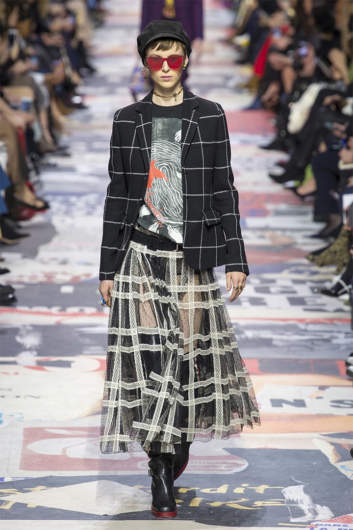  Christian Dior 於巴黎時裝周 PFW 發佈 2018 秋冬系列