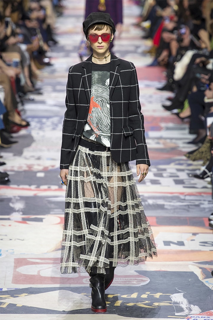  Christian Dior 於巴黎時裝周 PFW 發佈 2018 秋冬系列
