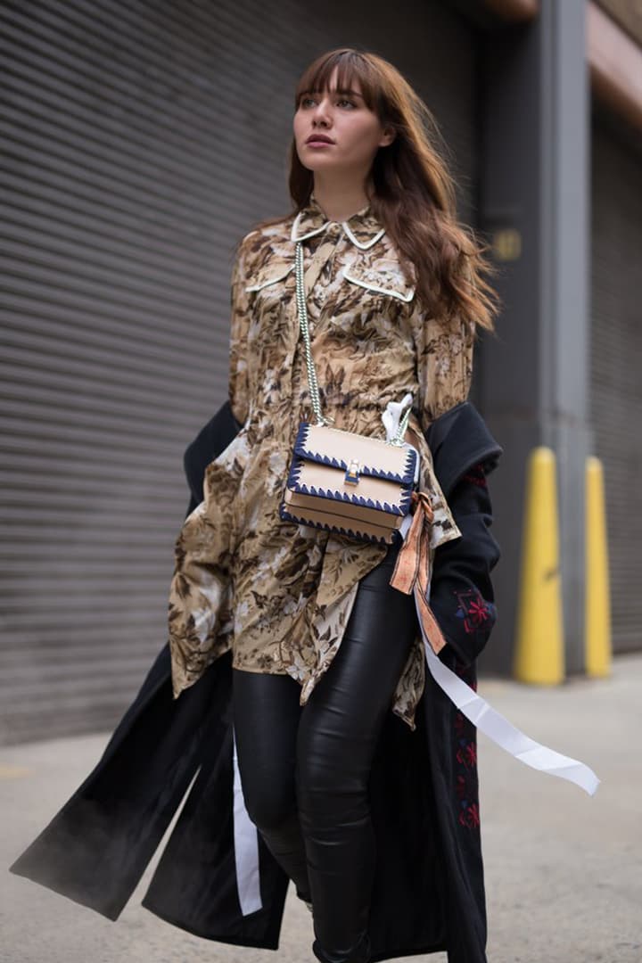 寒冬必備斜肩包