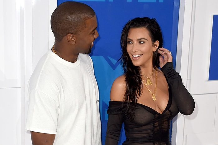 Kim Kardashian 第三個寶寶的照片曝光,有著和媽媽一樣的精靈大眼睛!