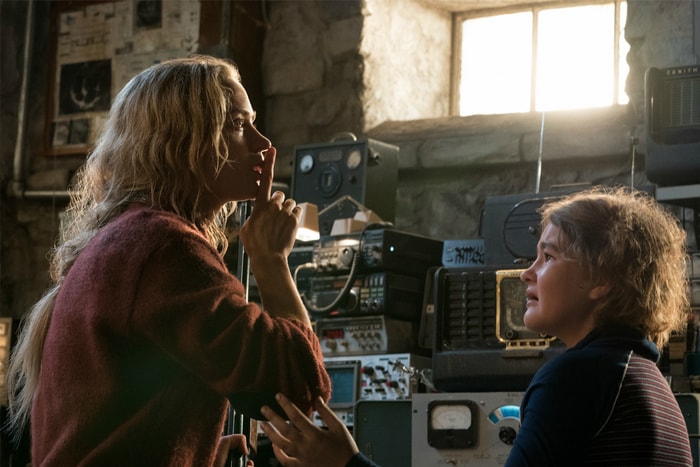 沒有尖叫聲或對白的驚悚片?Emily Blunt 靠演技就演活了《無聲絕境 》中的角色