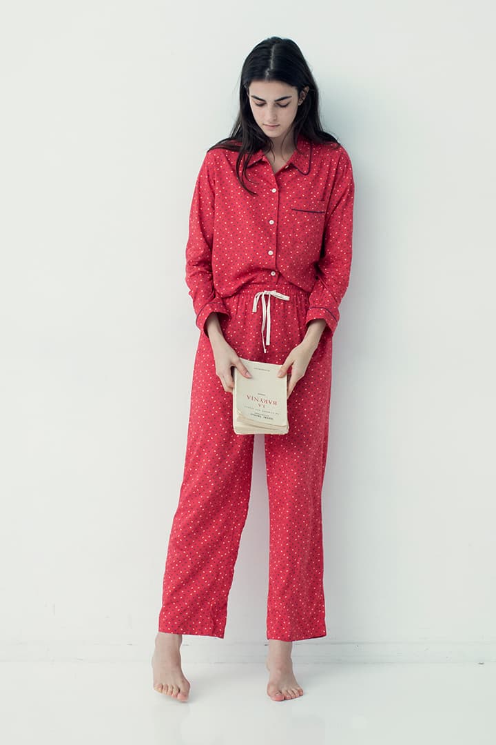 知性的法式小清新:Uniqlo × Ines De La Fressange 新季系列即將推出!