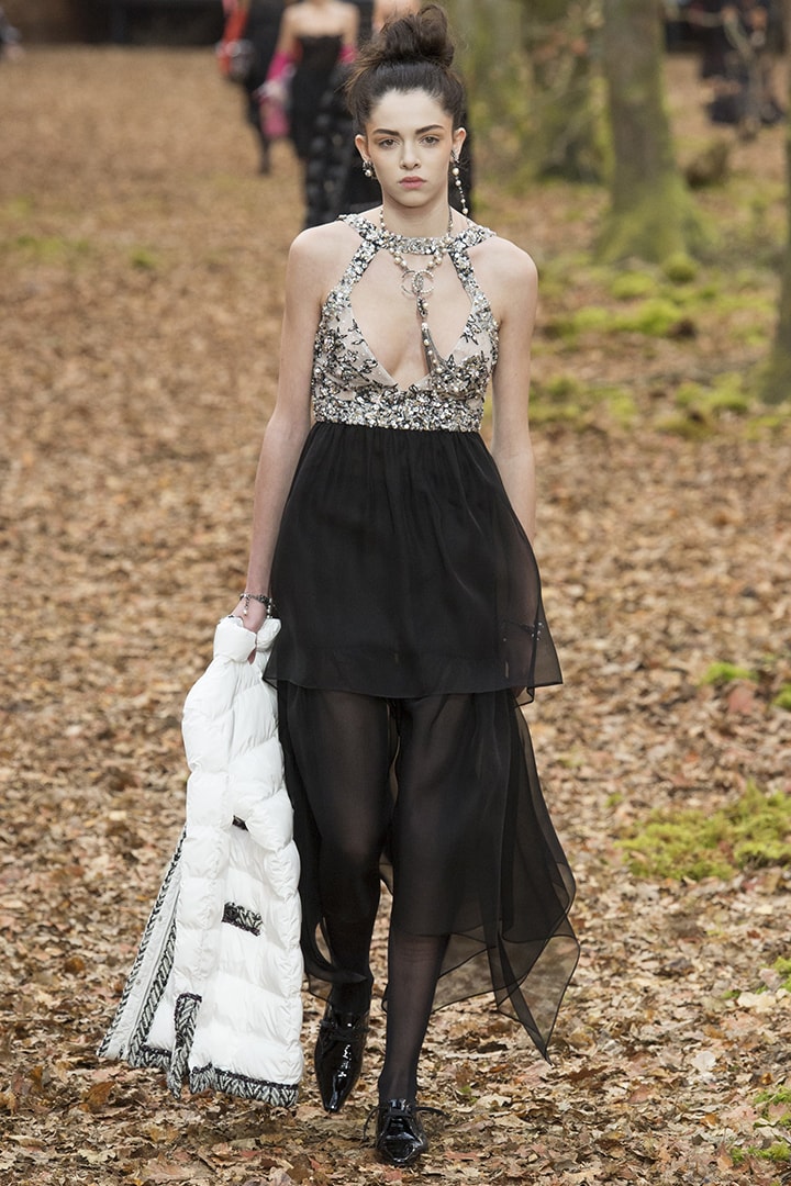 Chanel 2018 女裝秋冬系列推出羽絨外套