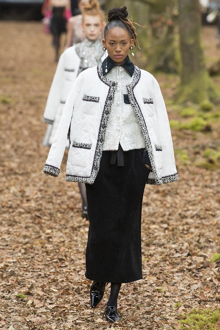 Chanel 2018 女裝秋冬系列推出羽絨外套