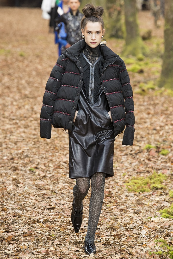 Chanel 2018 女裝秋冬系列推出羽絨外套