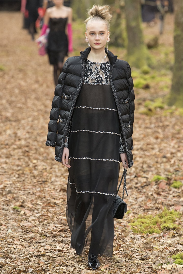 Chanel 2018 女裝秋冬系列推出羽絨外套