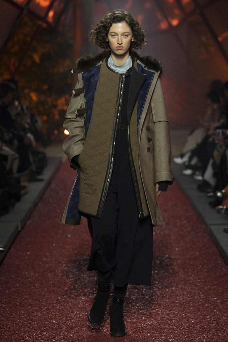Hermès 2018 時裝騷上 Model 背的不是手袋而是