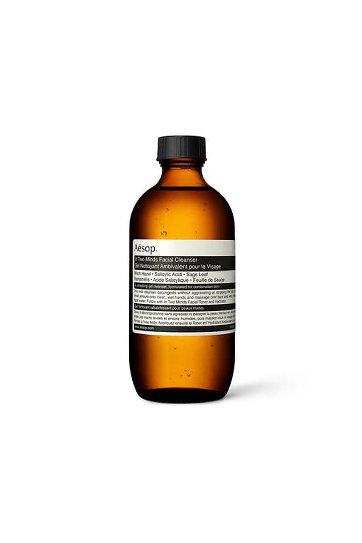混合性皮膚的女生聽著 Aesop 經已為你們量身打造專屬的護膚系列