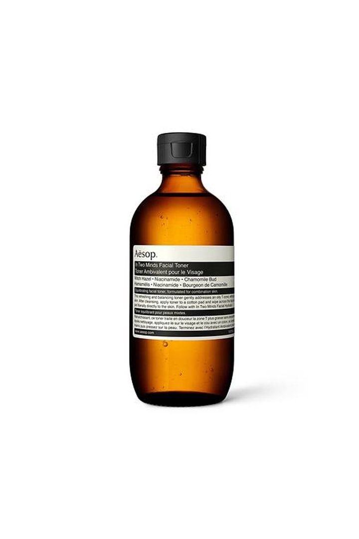 混合性皮膚的女生聽著  Aesop 經已為你們量身打造專屬的護膚系列