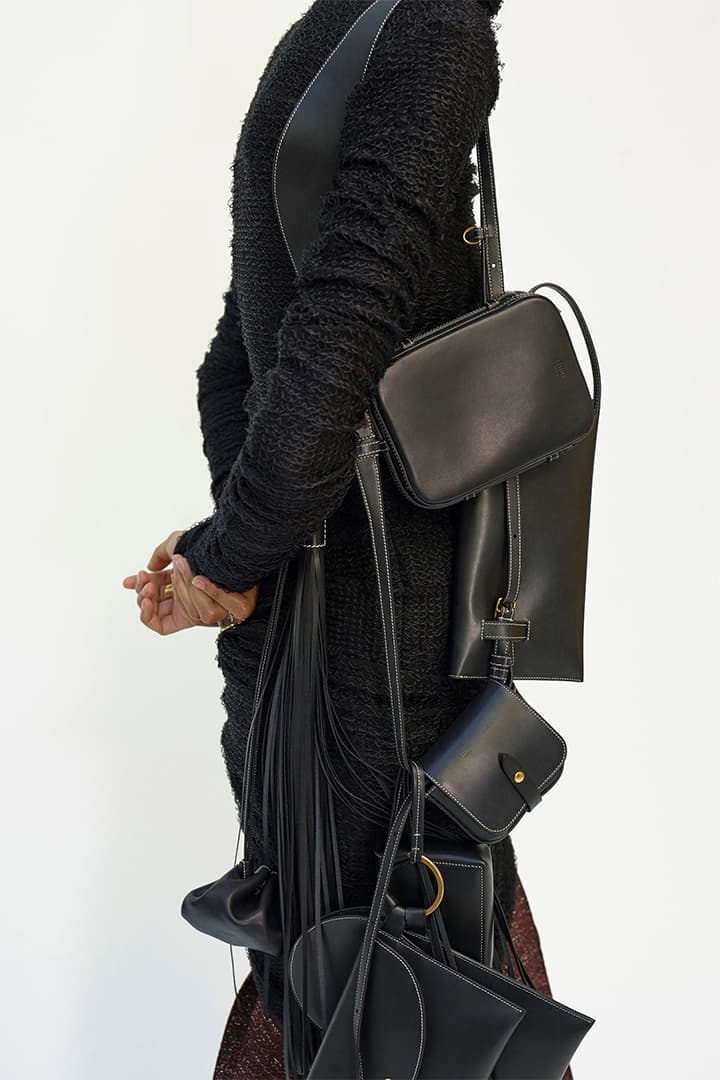 延續 Phoebe Philo 的簡約美學 CELINE 2018 冬季造型目錄
