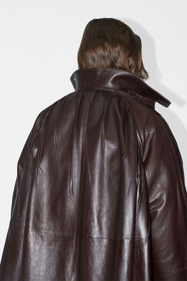 延續 Phoebe Philo 的簡約美學 CELINE  2018 冬季造型目錄