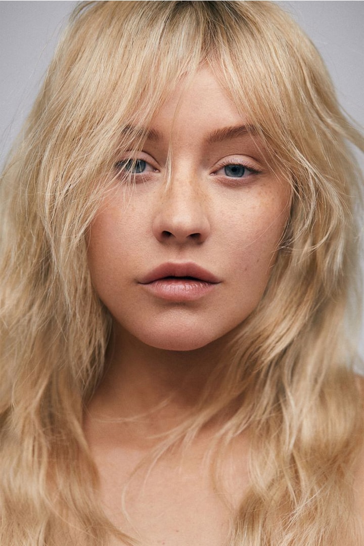 Christina Aguilera 以素顏拍攝雜誌封面  網民大嘆認不出來卻表示這個她  很美
