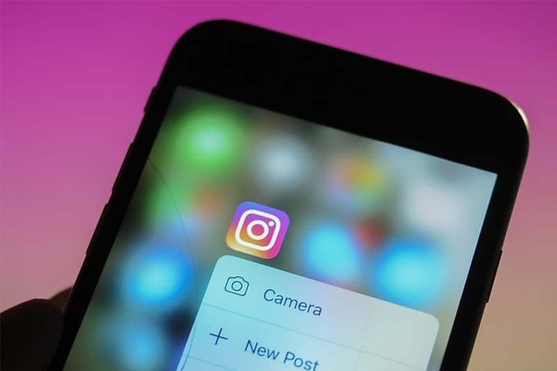 Instagram 聆聽用戶的要求 News Feed 改回以時間排序